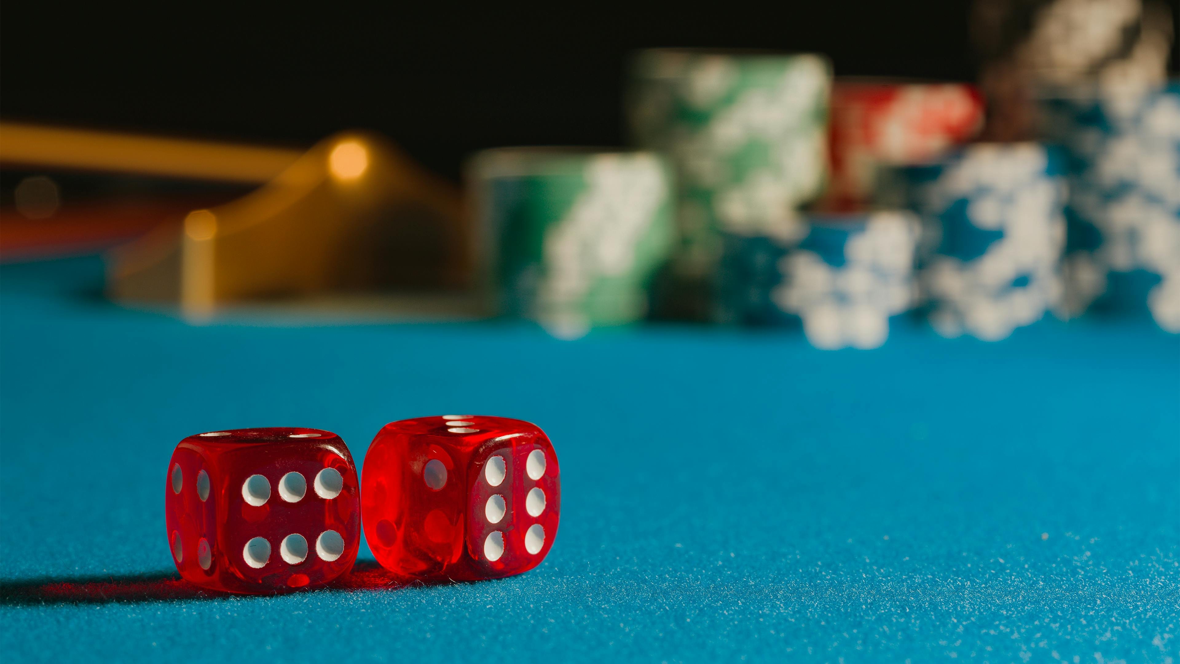 Suspense-themed casino-style browsing in the bed 7999 Mystery Games section